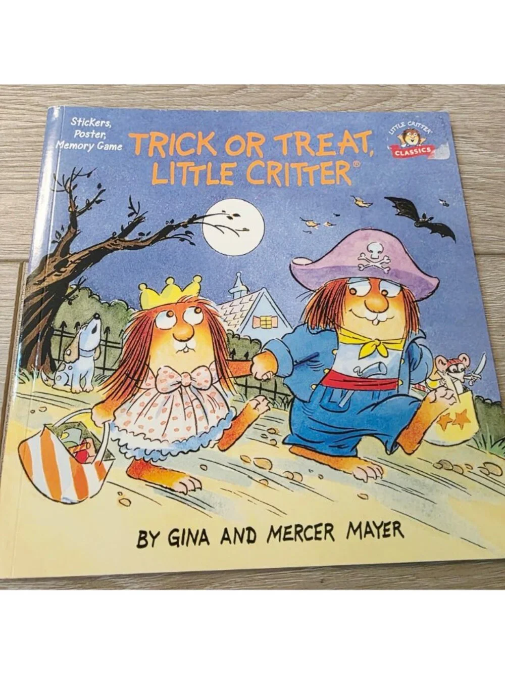 2 Holiday Little Critter Kid Books Trick or Treat Halloween Valentine's Day